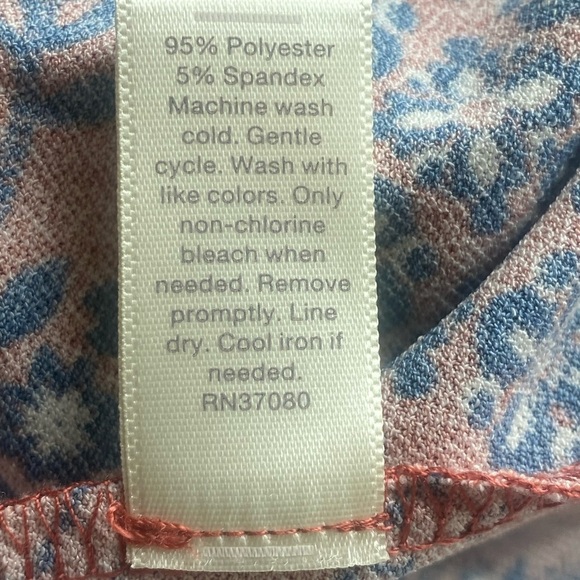 EST. 1946 Floral Boho Flutter Sleeve Off Shoulder Romper Stretch Size Large. - Picture 8 of 9